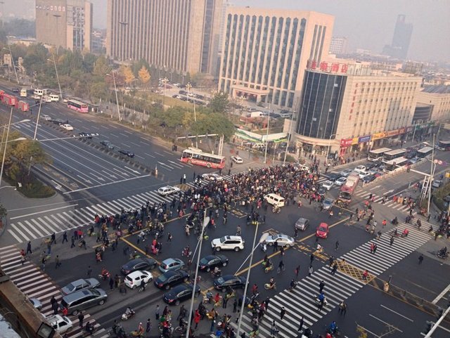 圖為爆炸現場
