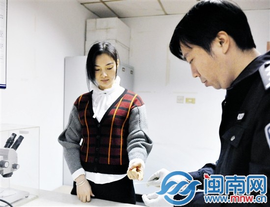 許玲莉昨日在豐澤公安采集血樣，備驗DNA